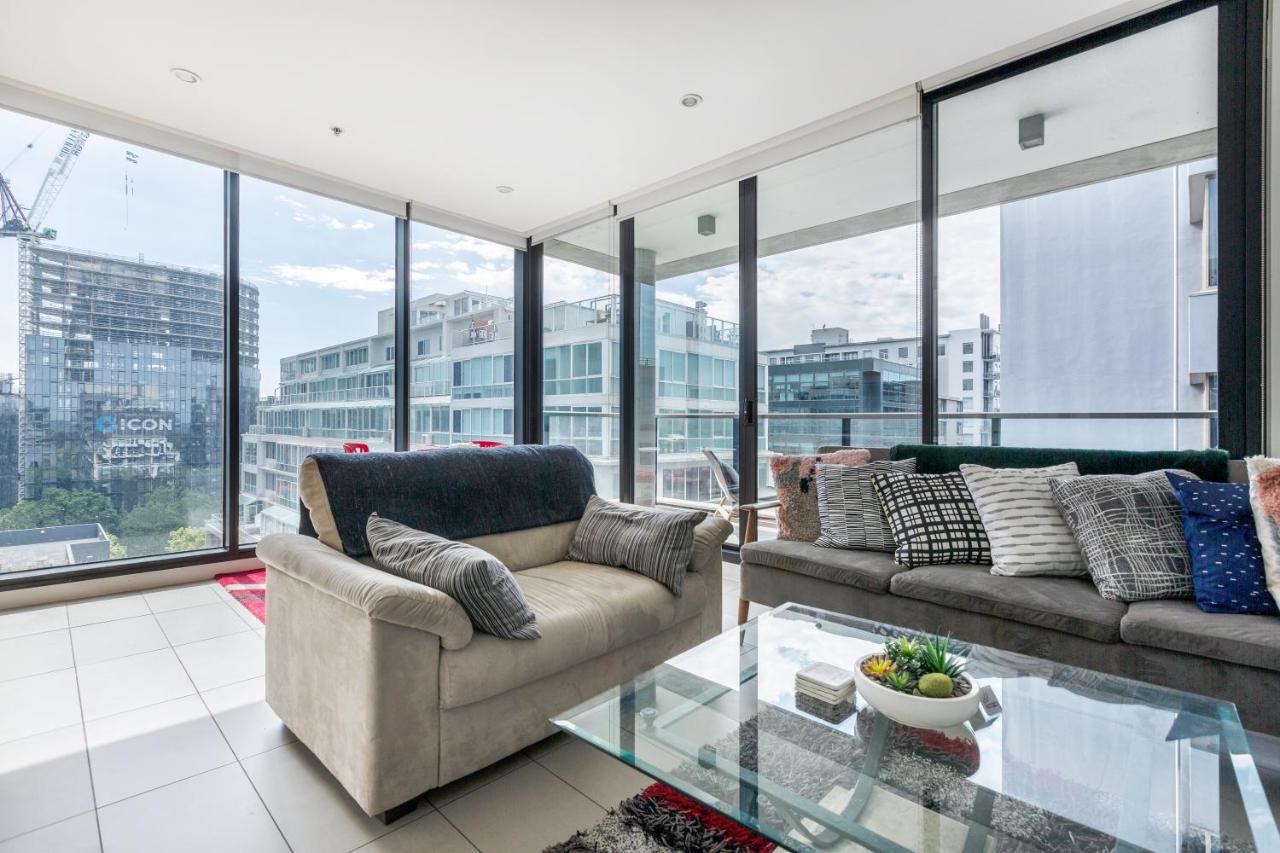 Light, Airy, Spacious Queens Road Apartment Melbourne Dış mekan fotoğraf