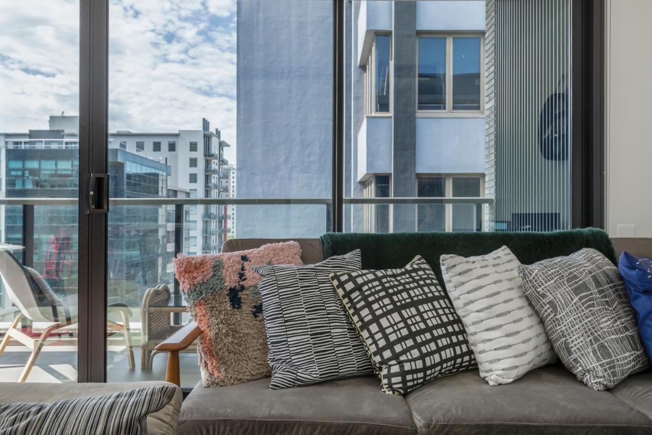 Light, Airy, Spacious Queens Road Apartment Melbourne Dış mekan fotoğraf